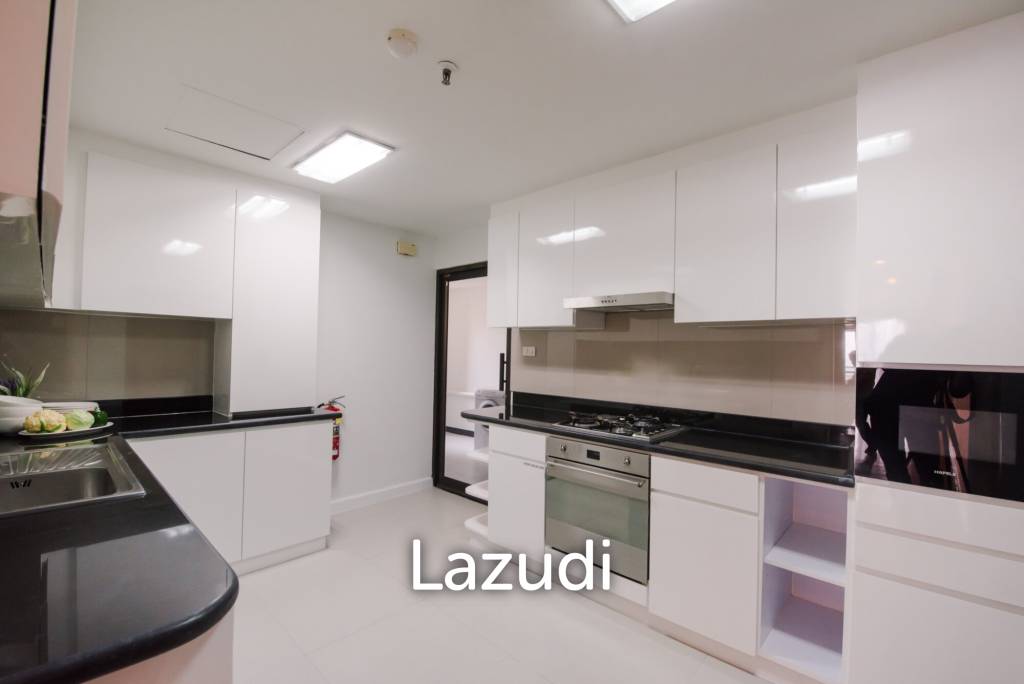 รูป 3 Bed 3 Bath 220 SQ.M. Mayfair Garden Renovated - รูปที่ 9/10