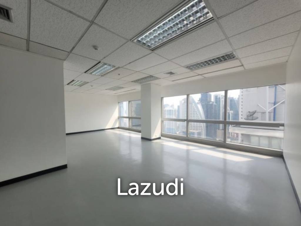 รูป 52 sqm Corner Office for Rent in Sermmit Tower Sukhumvit Asoke Bangkok - รูปที่ 5/5