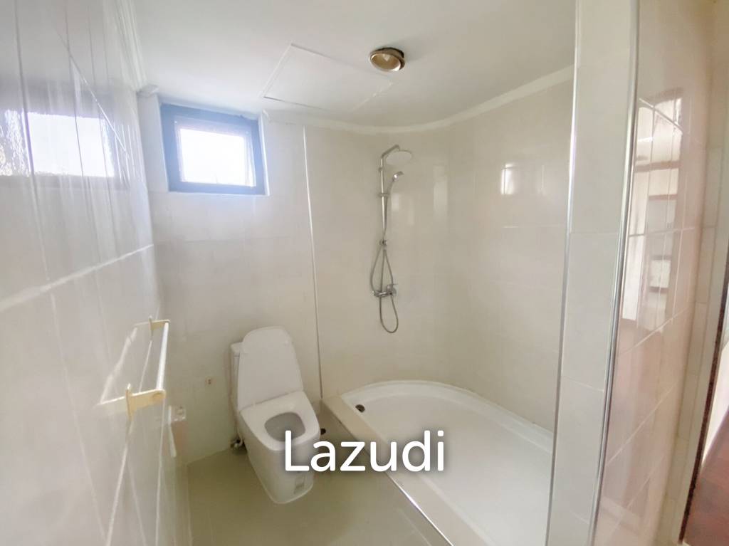 picture 3 Bed 4 Bath 320 SQ.M at Charan Tower - 19/20