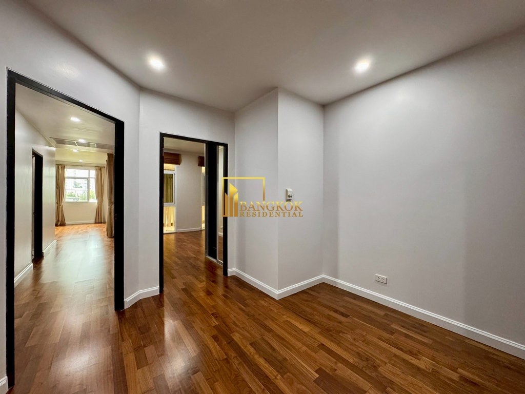 รูป The Cadogan Private Residence | Unfurnished 3 Bed Duplex Condo in Phrom Phong - BR5073CD - รูปที่ 19/42
