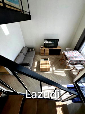 คอนโดให้เช่า : 60 sqm loft-style condo on 19th floor at Siamese Sukhumvit 48 Phra Khanong Bangkok