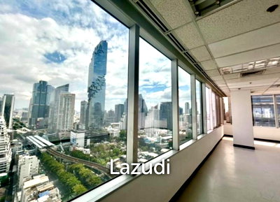 เช่าสำนักงาน วิทยาลัยสารพัดช่างธนบุรี : สำนักงานให้เช่า 126 ตรม วิวพาโนรามา Suriyawong สีลม กทม