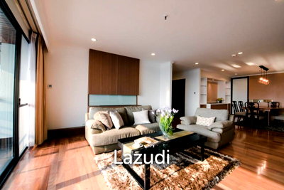 Condos for rent : 3 Bed 3 Bath 220 SQ.M. Mayfair Garden Renovated