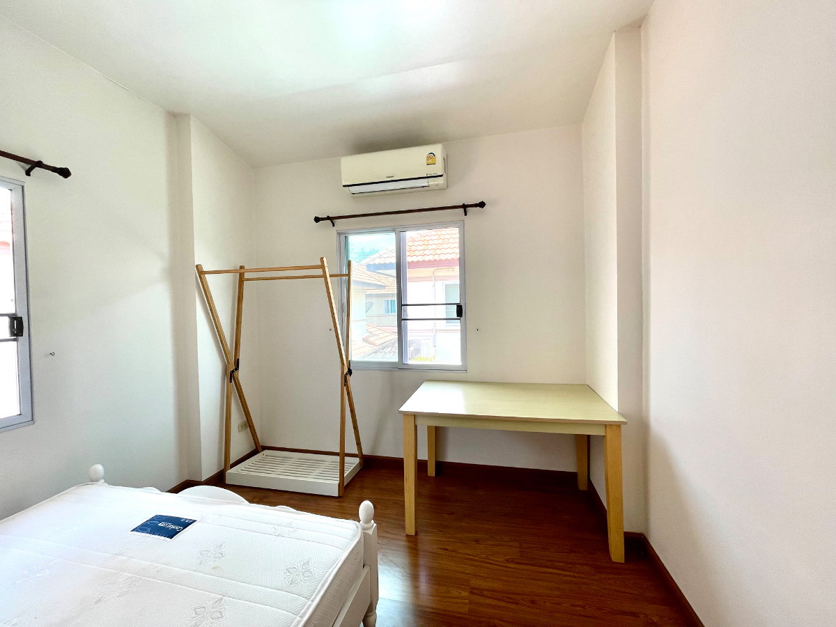 รูป ขายด่วน บ้าน 3 ห้องนอน พร้อมออฟฟิศ ใกล้เมือง - รูปที่ 15/20