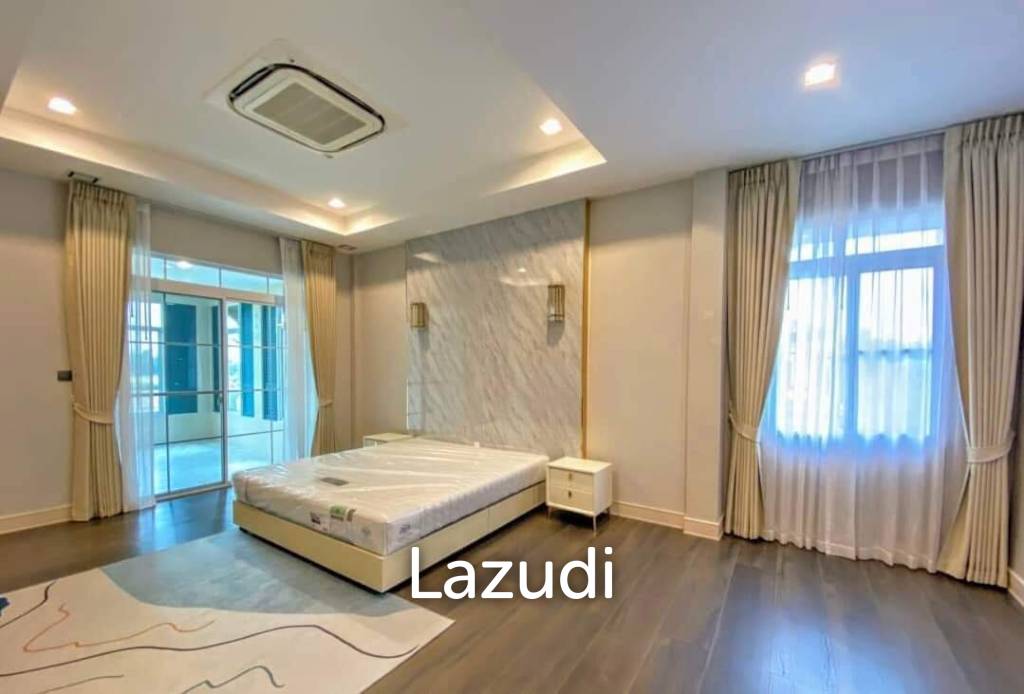 picture Ultra Luxury Home Office for rent in Ramintra - 3/8