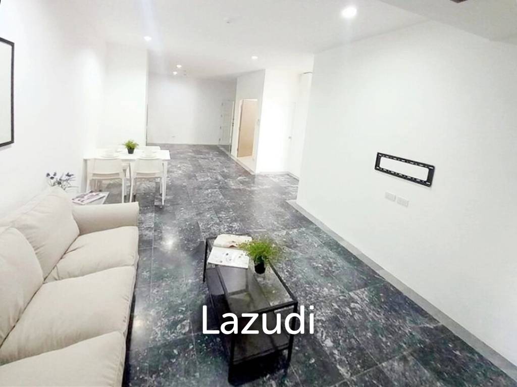 picture 81 sqm high floor condo in Khlong Tan Nuea Bangkok - 4/14
