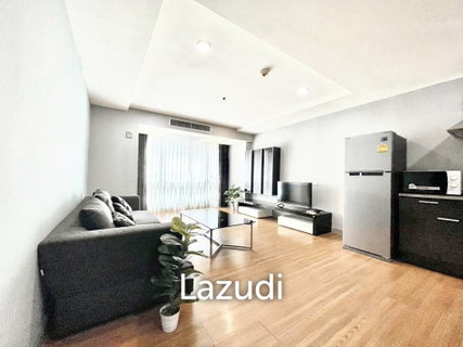รูปภาพ 1 Bed 2 Bath 74 SQ.M The Trendy Condominium