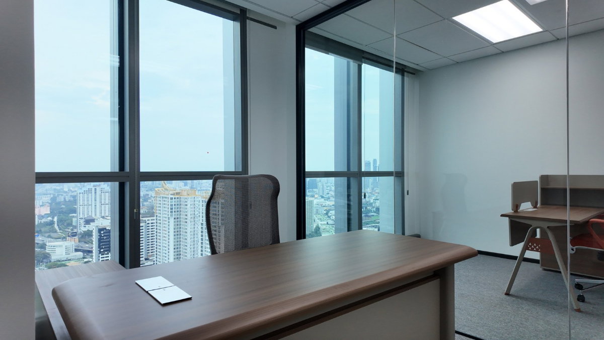รูป WoKii @V One Tower 57ตรม พื้นที่สำนักงานให้เช่าใกล้ MRT พระราม 9 เซ็นทรัล พระราม 9 ตกแต่งครบ พร้อมเฟอร์นิเจอร์ ใช้งานได้ทันที - รูปที่ 2/9