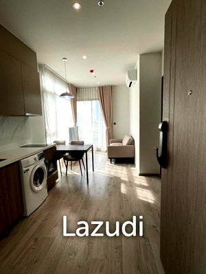 คอนโดให้เช่า : Luxurious Fully Furnished Condo in Ekkamai
