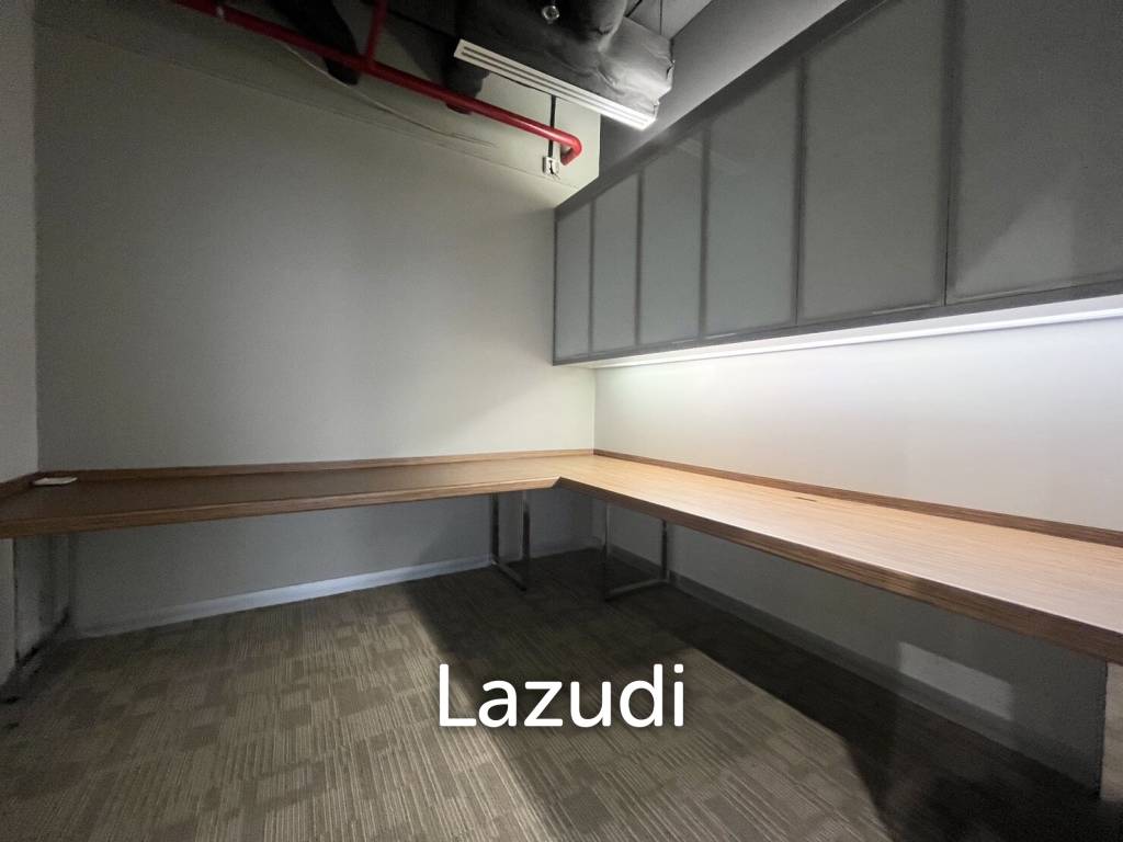 picture Luxury Office Space for rent in Wattana - 5/14