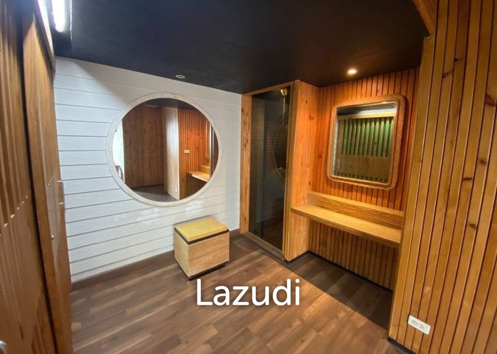 รูป 3 Bed 4 Bath 216 SQ.M Baan Onnut Condominium - รูปที่ 11/18