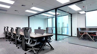 Office for rent Kasem Bundit Phatthanakan University  : WS7449 💎 Wokii R9 (V-One Tower) Fully furnished office near MRT Rama 9, ready to move in immediately.
