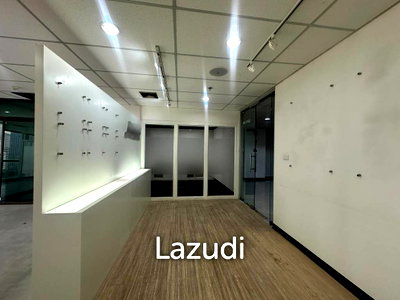 Office for rent Surawong Road : Spacious Office for Sale in Suriyawong Bangkok