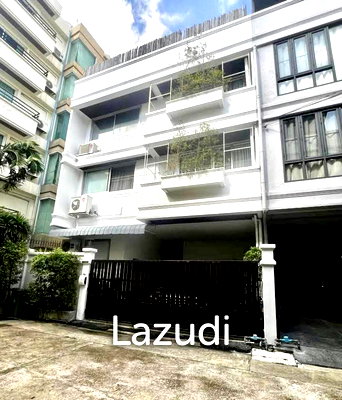 Townhouses for rent Big C Super Center Ekkamai : 4 Bed 4 Bath 250 SQ.M.Townhouse Pridi Banomyong 14