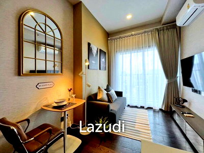Condos for rent : 30 sqm high floor 1 bedroom condo at Park Origin Thonglor Bangkok