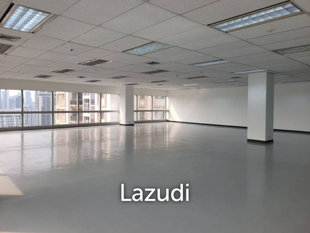 รูป 229 sqm Corner Office for Rent at Sermmit Tower Sukhumvit Bangkok - รูปที่ 5/5