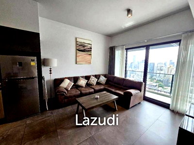 Condos for rent : Spacious 2-Bedroom Condo at The Lofts Asoke Bangkok