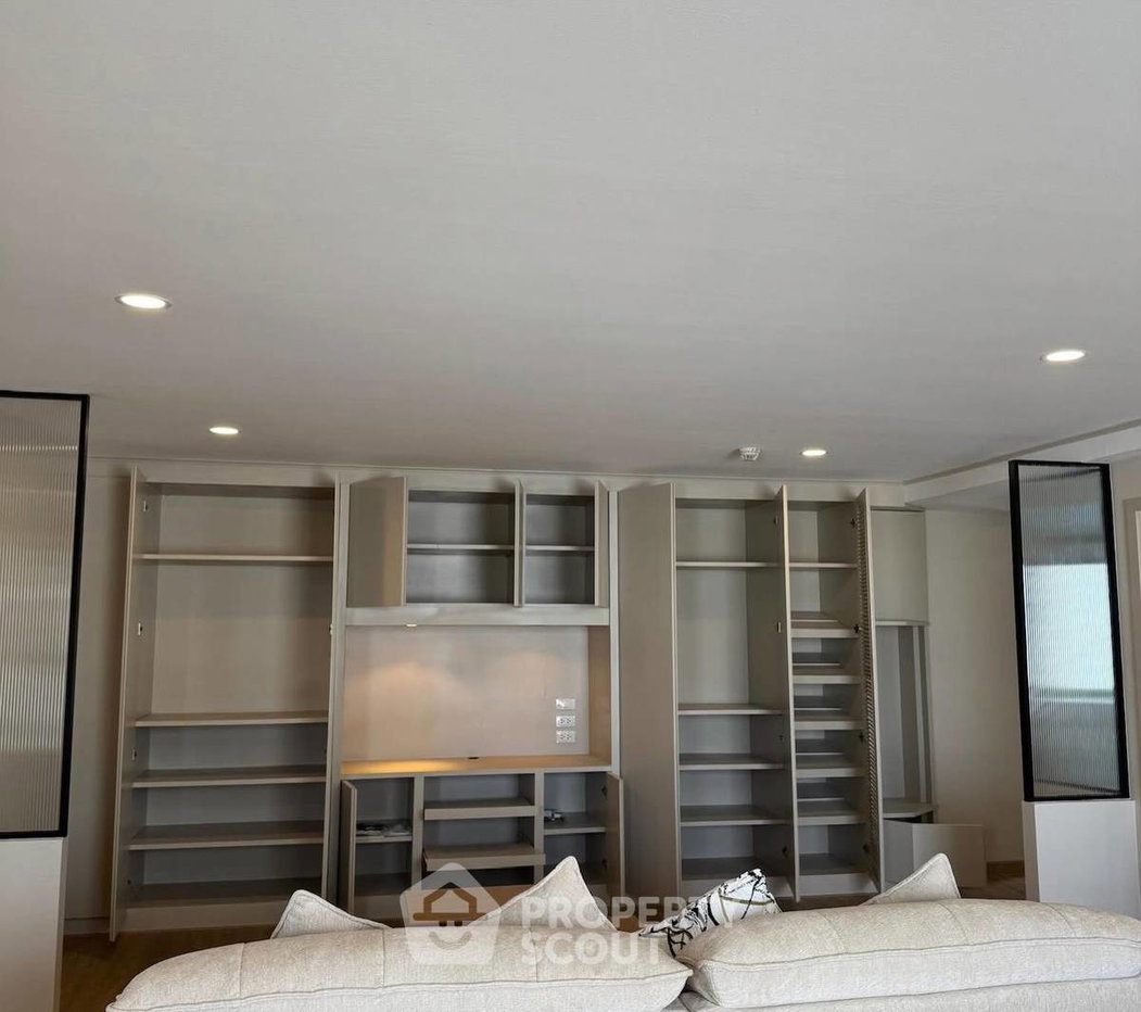 รูป คอนโด 2-ห้องนอน ที่ ศุภาลัย เพลส สุขุมวิท 39 ใกล้ BTS พร้อมพงษ์ (ID 2901765) - รูปที่ 15/17