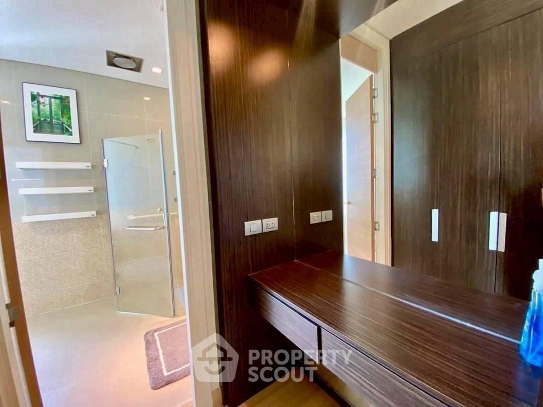 รูป คอนโด 2-ห้องนอน ที่ รีเฟล็คชั่น จอมเทียน บีช พัทยา ใกล้ เมืองพัทยา (ID 2896863) - รูปที่ 6/10