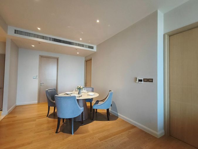 💎For rent  Luxury Condo  📍  Magnolias Waterfront Residences 📍  ราคาพิเศษ 95,000/ เดือน .