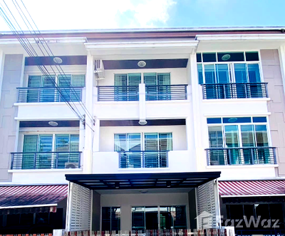 Townhouses for rent Bangkok : 3 Bedroom Townhouse for rent at Ban Klang Mueang S-Sense Sathorn-Taksin 2 1421000