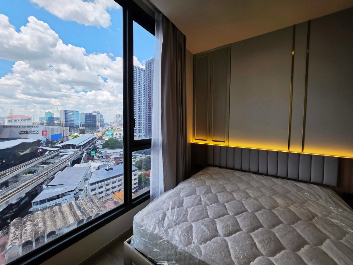 รูป 🔥 ปล่อยเช่าด่วน! ดื่มด่ำชีวิตไร้รอยต่อใจกลางห้าแยกลาดพร้าว ที่ The Crest Park Residences - รูปที่ 11/20