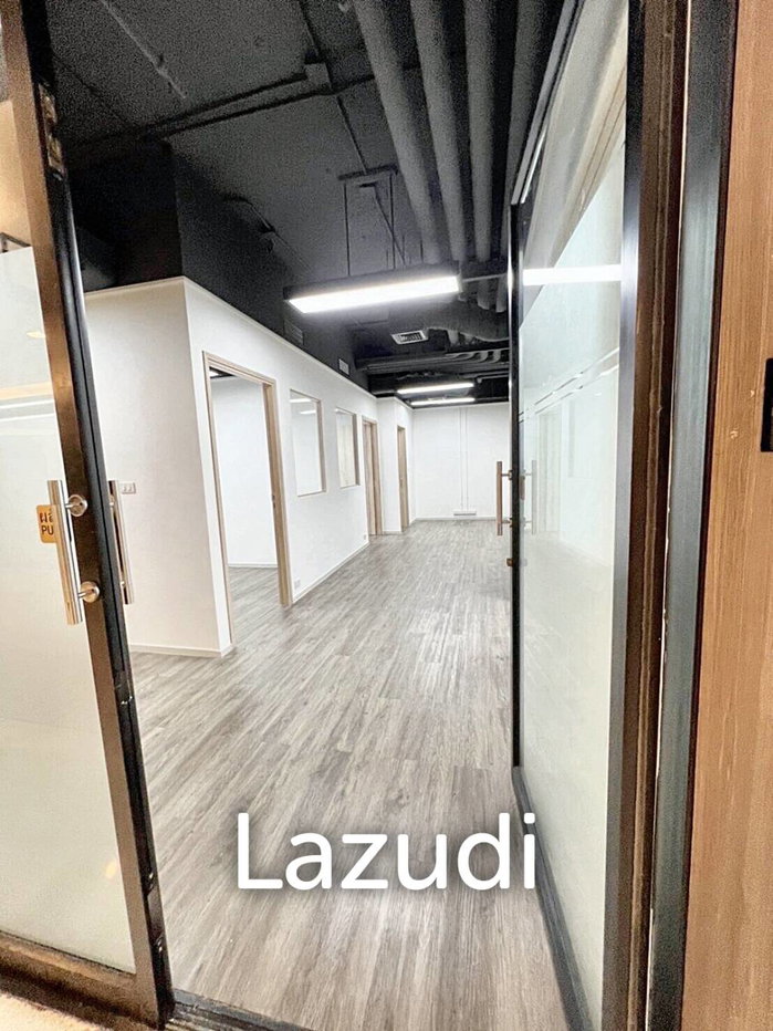 picture Office for rent Charn Issara Tower 2 - 5/6