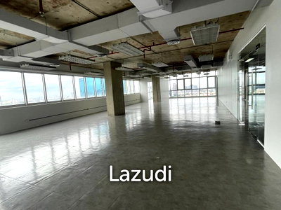 Office for rent Big C Extra Rama 4 : Luxury Office Space for Rent in Khlong Tan Nuea