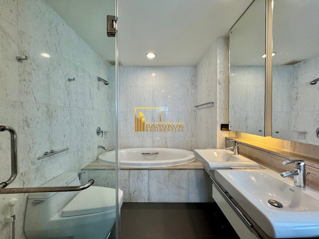 รูป Modern 4 Bedroom Pet Friendly Apartment For Rent in Asoke - BR20892AP - รูปที่ 15/36