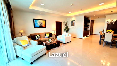 คอนโดให้เช่า : 3 Bed 3 Bath 291 SQ.M Piyathip Place