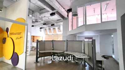 เช่าสำนักงาน วิทยาลัยอาชีวศึกษาเอี่ยมละออ : Ultra Prime Location Office Space for rent at Ploenchit