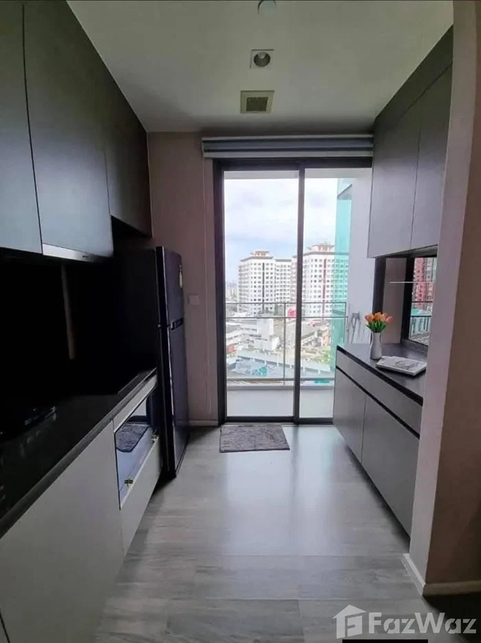 รูป คอนโดให้เช่า 1 ห้องนอน ในโครงการ เดอะ รูม สุขุมวิท 69 6262581 - รูปที่ 2/6