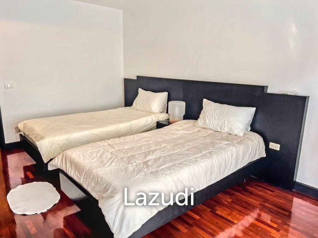 picture 3 Bed 2 Bath 200 SQ.M Charktip Court - 9/14