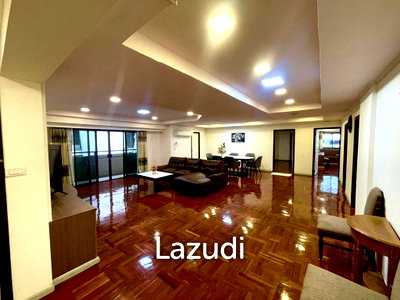 คอนโดให้เช่า : 280 sqm condo on 4th floor at D.H.Grand Tower Khlong Tan Nuea Bangkok