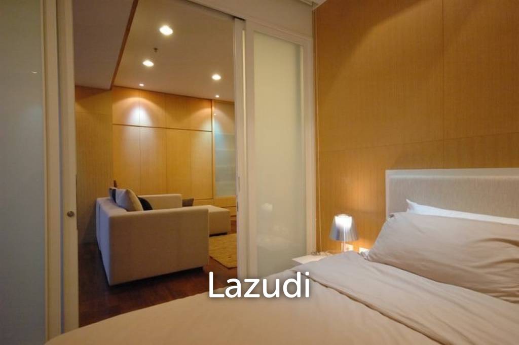 picture Luxurious 2-Bedroom Condo in Noble Ora Bangkok - 9/14