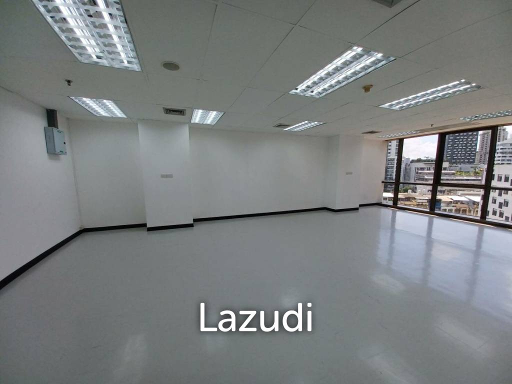 รูป Office space for rent at Sino-Thai Tower unit 7C  size 77 Sqm - รูปที่ 4/5