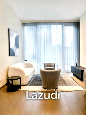 คอนโดให้เช่า : 85 sqm luxury 1 bedroom condo at SCOPE Langsuan Lumpini Bangkok