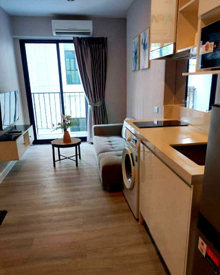 Condos for rent : For Rent Condo THE SKY SUKHUMVIT Building E, Floor 6,1 bed room, Room size 35 sqm