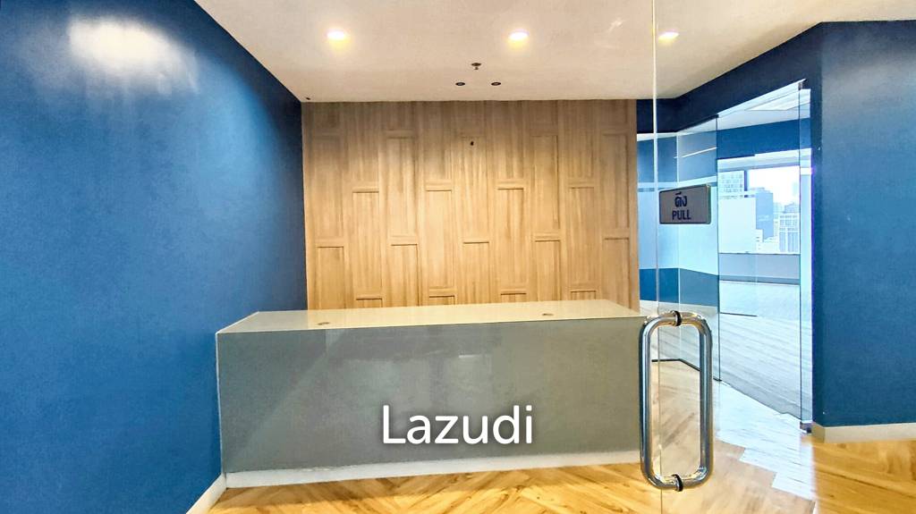 picture Ultra Luxury Office Space for rent in Pathumwan - 2/6