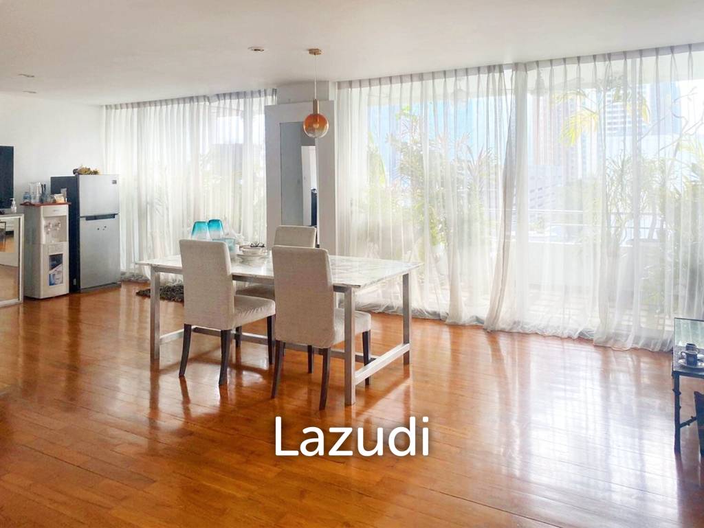 picture 3 Bed 3 Bath 240 SQ.M The Peak Sukhumvit 15 - 3/10