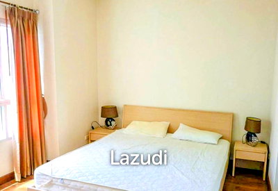 Condos for rent : 2 Bed 2 Bath 65 SQ.M Q House Condo Sathorn