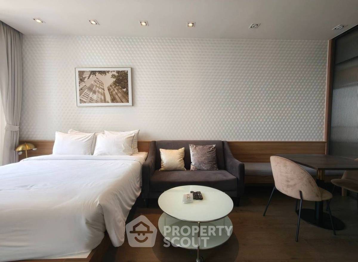 picture Studio Condo at Park Origin Phrom Phong near BTS Phrom Phong (ID 2899617) - 5/10