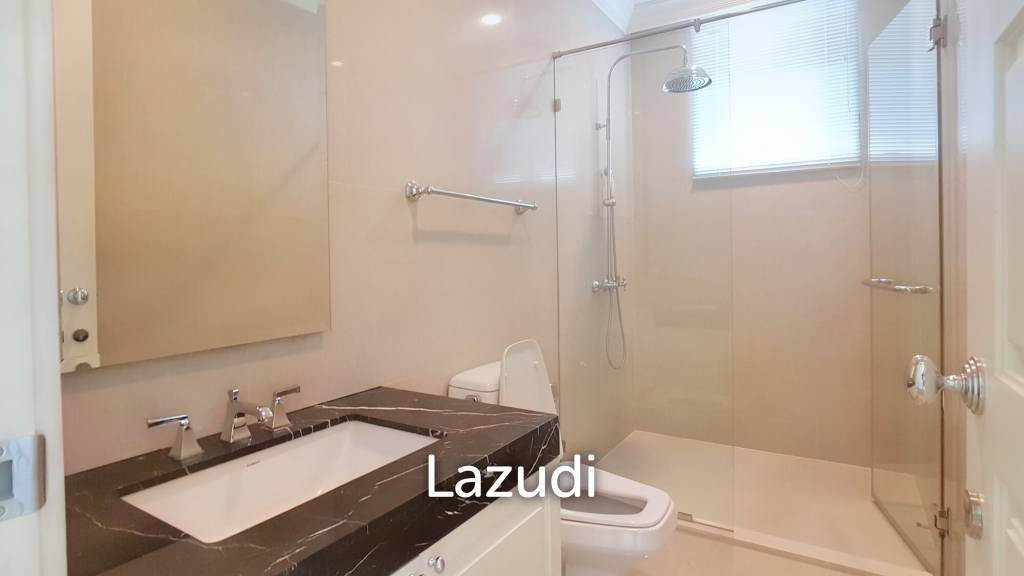 รูป 4 Bed 4 Bath 355 SQ.M Royce Private Residences - รูปที่ 14/20
