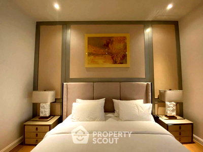 Condos for rent : Attractive Price 3-BR 144 Sqm Condo At Magnolias Waterfront Residences Near BTS Saphan Taksin (ID 2901777)