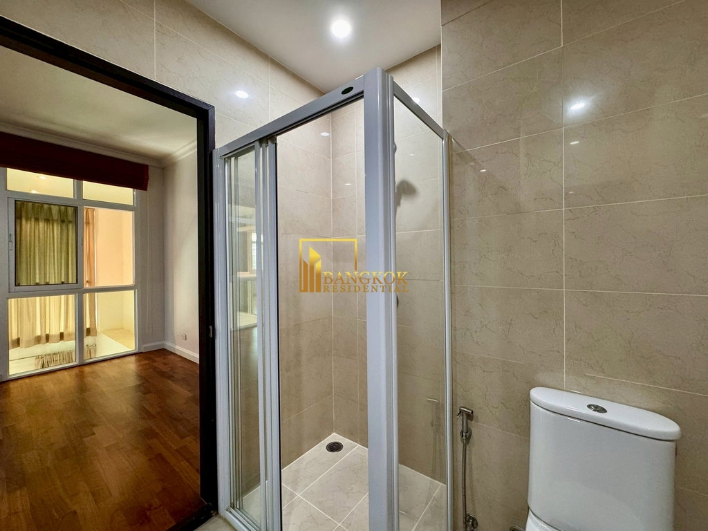 รูป The Cadogan Private Residence | Unfurnished 3 Bed Duplex Condo in Phrom Phong - BR5073CD - รูปที่ 30/42