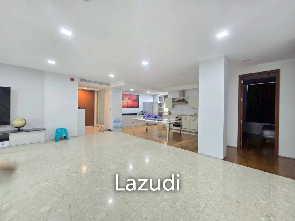 รูป 3 Bed 3 Bath 210 SQ.M Ficus Lane Condominium - รูปที่ 4/32