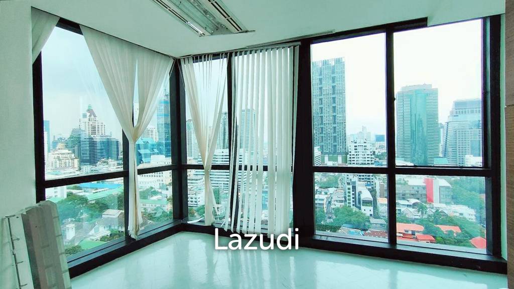 picture Office space for rent in Silom - 8/10