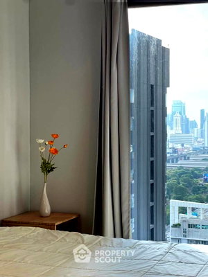 Condos for sale : 1-BR 32 Sqm High-Floor At Life Asoke - Rama 9, 300m to MRT Phra Ram 9 (ID 2902276)
