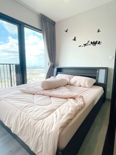 เดอะ โพลิแทน รีฟ 1B1B ชั้น 49 ขนาด 30 ตร.ม. เช่า 9,000 บาท/เดือน Ready to move in