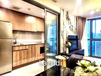 Condos for rent : 2 Bed 2 Bath 60 SQ.M Taka Haus Ekamai 12
